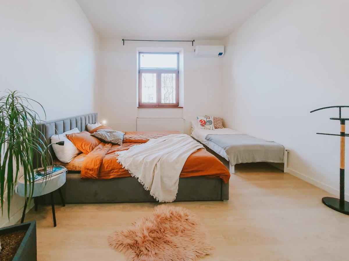 Priestranny Apartman V Centre Caşonia Exterior foto